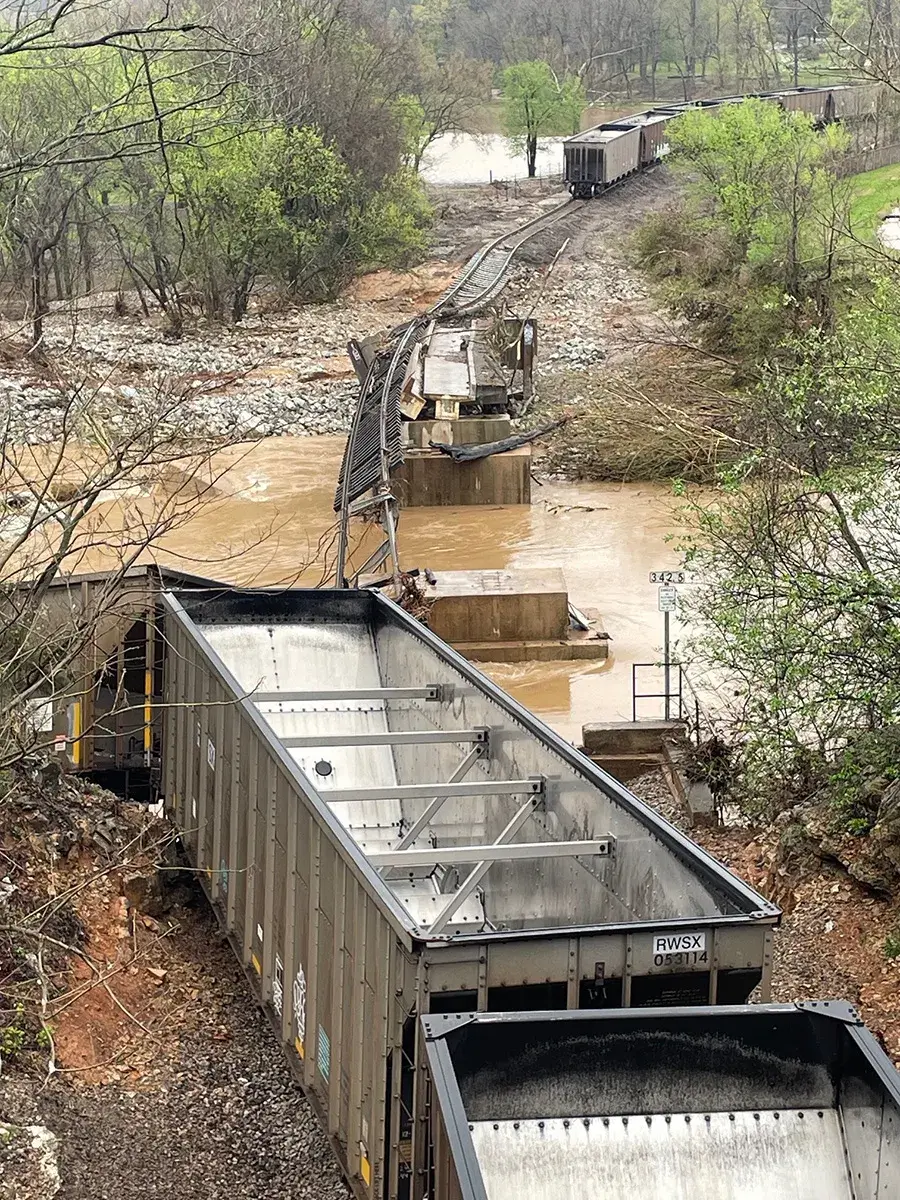 The destruction of the HNTB bridge